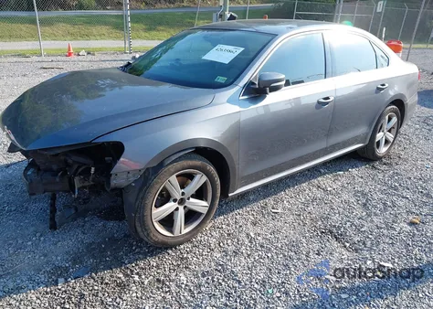 2013 Volkswagen Passat Se from USA, damaged, VIN 1VWBP7A30DC061758